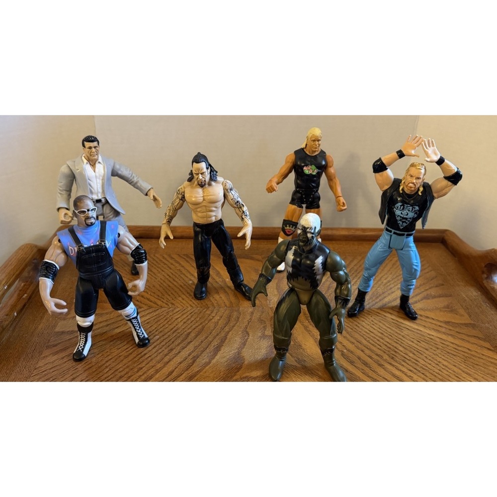 1990's Jakks Pacific 7" Wrestling Figure WWE Lot of 6 Pre-Owned